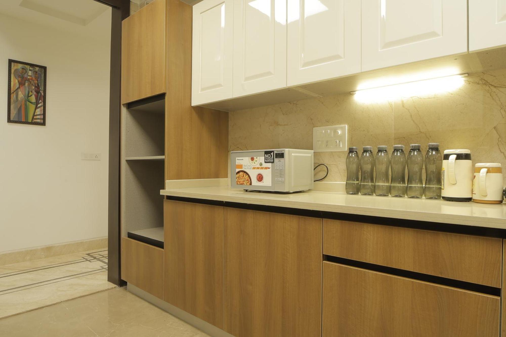 Under My Roof Superio Bed & Breakfast New Delhi Luaran gambar