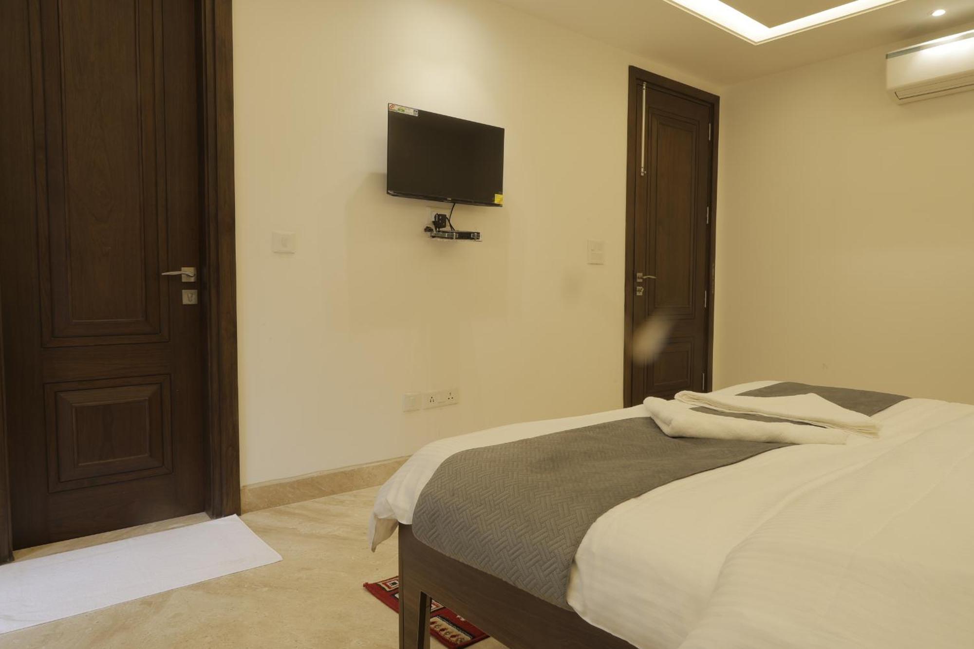 Under My Roof Superio Bed & Breakfast New Delhi Luaran gambar